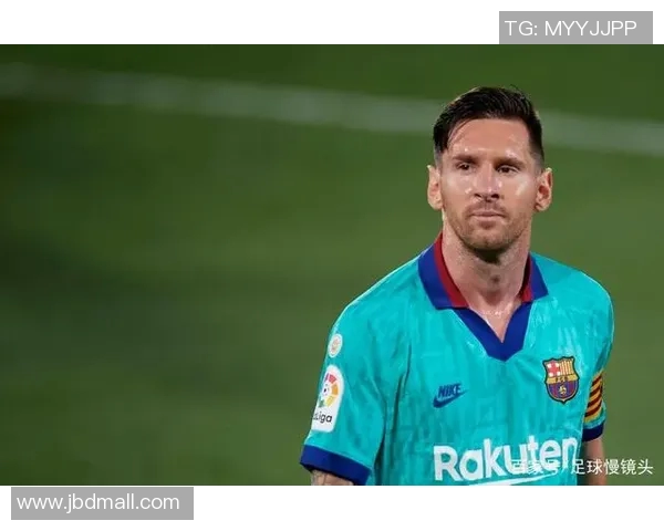 2000年足球巨星风云：从齐达内到罗纳尔多的辉煌岁月