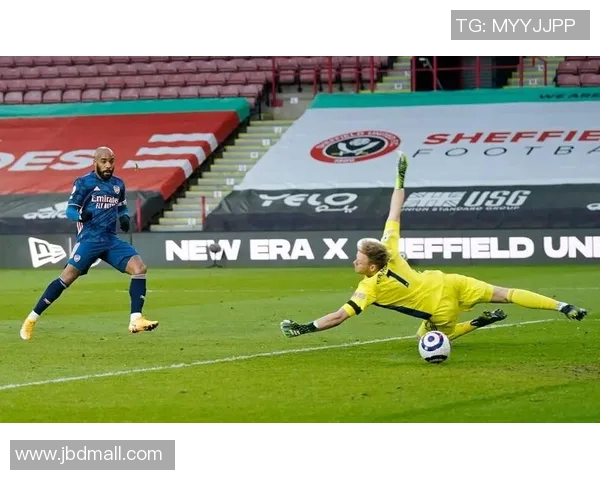 足球巨星精彩过人瞬间集锦，技术与速度的完美融合展现足球魅力